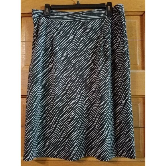 JBXR San Francisco Womens Black White Striped Skirt Sz 14 - Picture 2 of 3